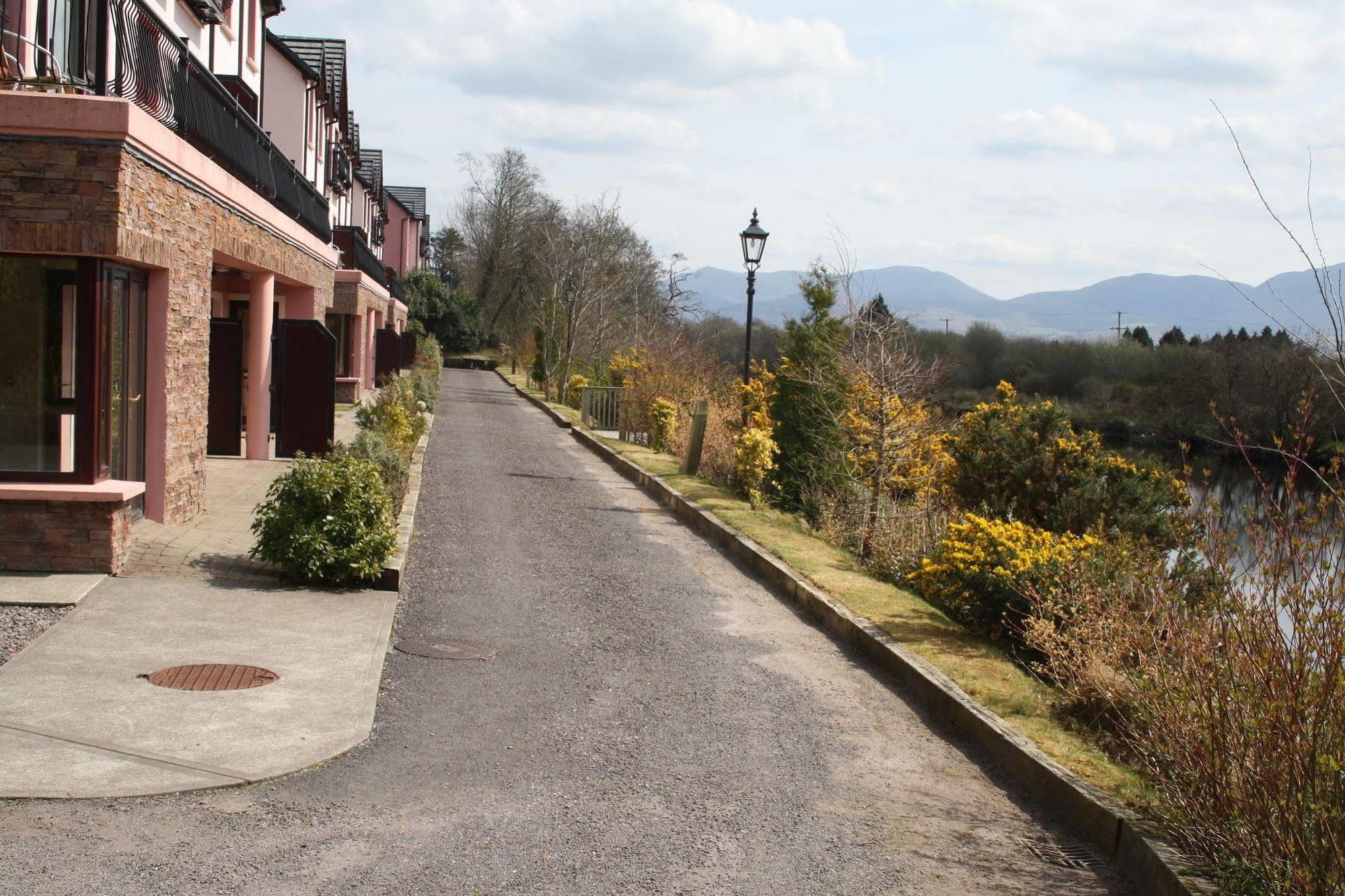 The Grove Lodge Guesthouse Killorglin Exterior foto